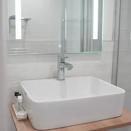 Echappee En Baie - Parking Prive Gratuit Dont Forfaits Bornes Electriques Reservable