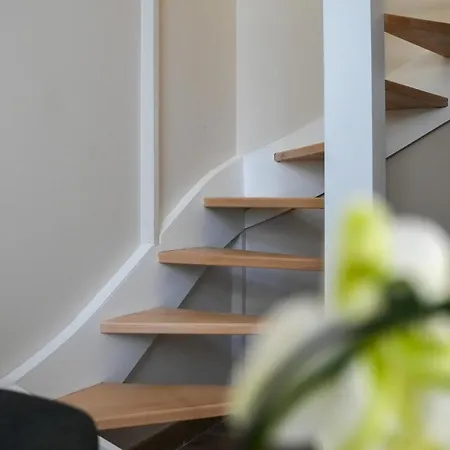 échappée En Baie - Parking Privé Gratuit Hotel *