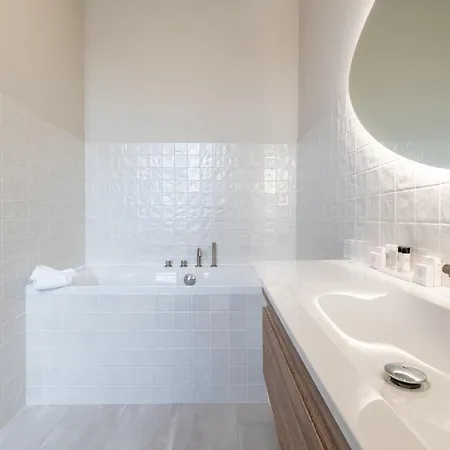 Echappee En Baie - Parking Prive Gratuit Dont Forfaits Bornes Electriques Reservable Otel