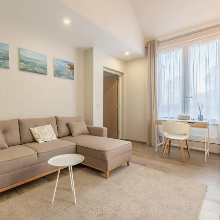 échappée En Baie - Parking Privé Gratuit Hotel *