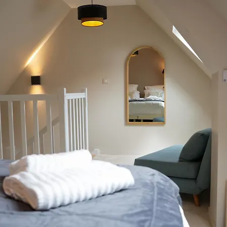 Hotel Echappee En Baie - Climatisees -parking Prive Gratuit Dont Forfaits Bornes Electriques Reservable *
